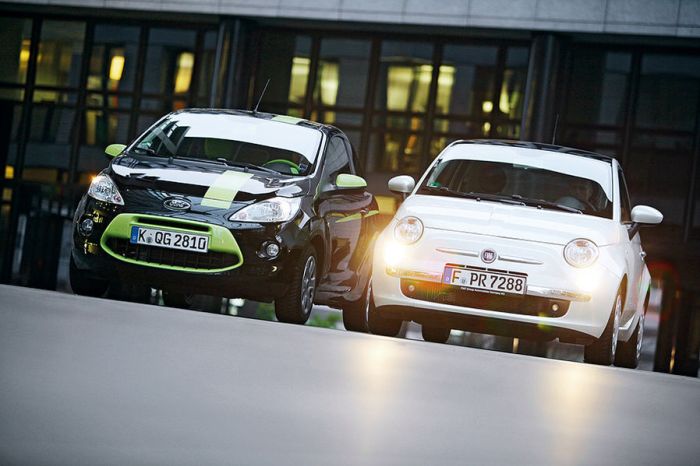 Ford Ka and Fiat 500, both made by Fiat Poland. Photo by auto-motor-und-sport.de