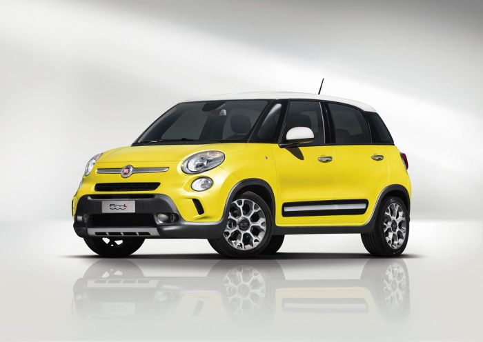 The Fiat 500L Trekking should boost 500L sales as it is half of the way between a small MPV and SUV. For a real 4WD Fiat must wait till the 500X is presented, maybe in Frankfurt 2013?