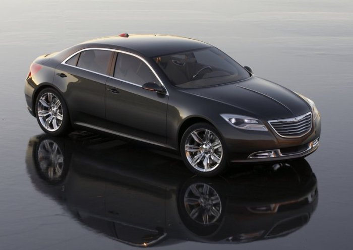 The Chrysler 200C EV is a concept presented by the brand in 2009, just before it was bought by Fiat. It was a big sedan with advanced technology and an electric engine. It is unclear wether the new 200 will include some of its features. 